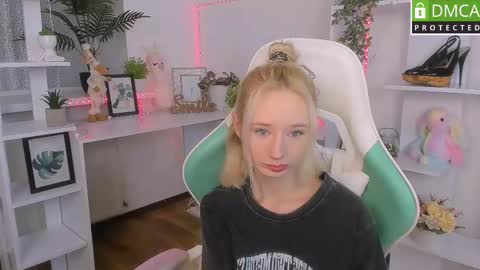 Katia  online show from 23, 10, 2025