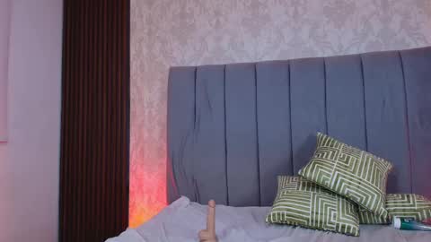 Snapshot of katia_moregb chatting on 21, 2, 2025 Karen Villas online show from 21, 2, 2025