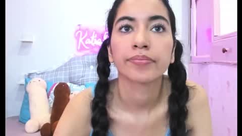 Katia online show from 3, 2, 2025