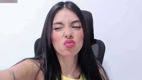 Snapshot of katialips_ chatting on 8, 1, 2026 Katia online show from 8, 1, 2026