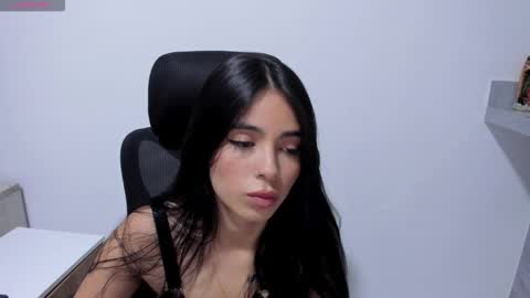 Snapshot of katialips_ chatting on 13, 1, 2026 Katia online show from 13, 1, 2026