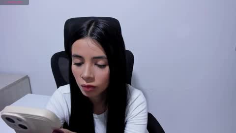 Snapshot of katialips_ chatting on 16, 1, 2026 Katia online show from 16, 1, 2026