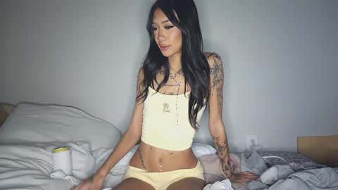 katiecai online show from 12, 9, 2025