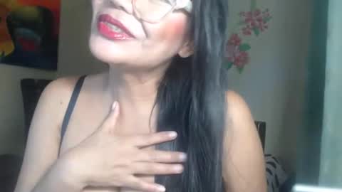 katiusca_horny2 online show from 17, 2, 2025