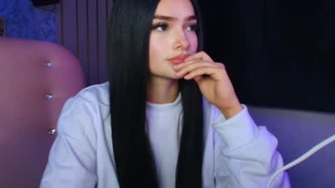 Snapshot of katleen_v chatting on 13, 11, 2025 Katleen. online show from 13, 11, 2025