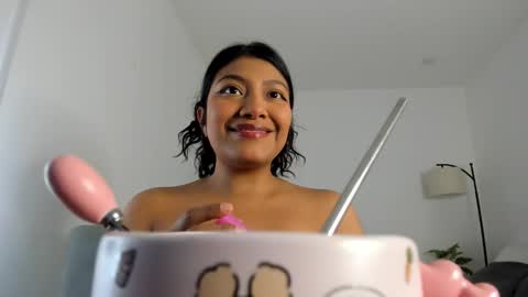 Snapshot of katnees_correa chatting on 22, 10, 2025 Follow me on instagram and twitter as correaktnees online show from 22, 10, 2025