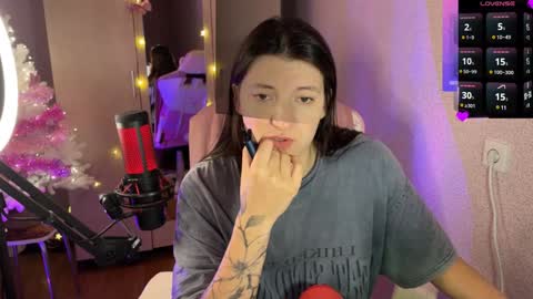 Snapshot of katrin_kristal chatting on 1, 1, 2025 naked in pvt show 100 tk online show from 1, 1, 2025