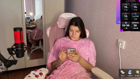 Snapshot of katrin_kristal chatting on 31, 1, 2025 naked in pvt show 100 tk online show from 31, 1, 2025