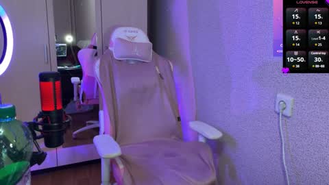 Snapshot of katrin_kristal chatting on 1, 2, 2025 naked in pvt show 100 tk online show from 1, 2, 2025
