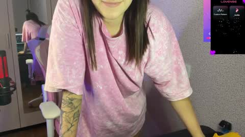 Snapshot of katrin_kristal chatting on 5, 2, 2025 naked in pvt show 100 tk online show from 5, 2, 2025