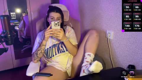 Snapshot of katrin_kristal chatting on 10, 2, 2025 naked in pvt show 100 tk online show from 10, 2, 2025