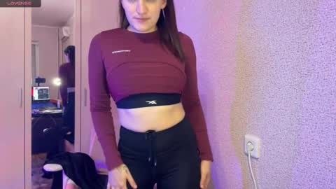 Snapshot of katrin_kristal chatting on 13, 2, 2025 naked in pvt show 100 tk online show from 13, 2, 2025