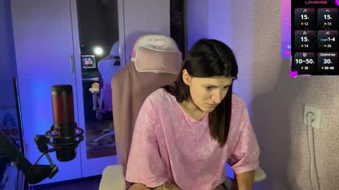 Snapshot of katrin_kristal chatting on 27, 2, 2025 naked in pvt show 100 tk online show from 27, 2, 2025
