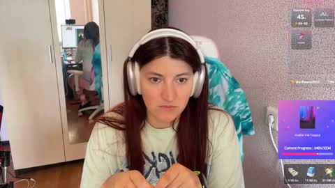 Snapshot of katrin_kristal chatting on 12, 9, 2025 naked in pvt show 100 tk online show from 12, 9, 2025