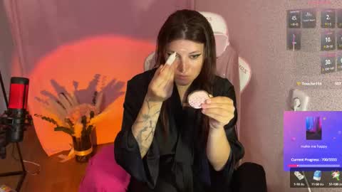Snapshot of katrin_kristal chatting on 25, 9, 2025 naked in pvt show 100 tk online show from 25, 9, 2025