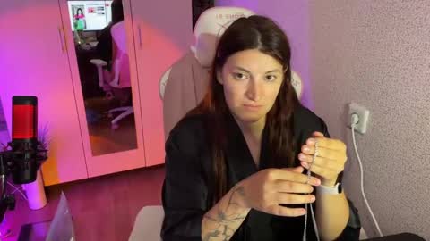 Snapshot of katrin_kristal chatting on 8, 10, 2025 naked in pvt show 100 tk online show from 8, 10, 2025