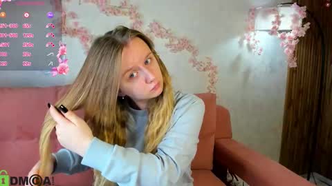 Snapshot of katrina_bail chatting on 19, 9, 2025 Katrina Bail online show from 19, 9, 2025