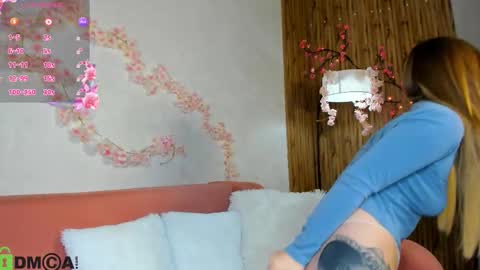 Snapshot of katrina_bail chatting on 22, 9, 2025 Katrina Bail online show from 22, 9, 2025