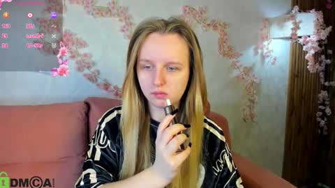 Snapshot of katrina_bail chatting on 30, 9, 2025 Katrina Bail online show from 30, 9, 2025