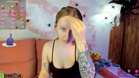 Snapshot of katrina_bail chatting on 18, 10, 2025 Katrina Bail online show from 18, 10, 2025