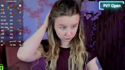 Snapshot of katrina_bail chatting on 15, 11, 2025 Katrina Bail online show from 15, 11, 2025