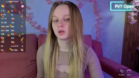 Snapshot of katrina_bail chatting on 24, 11, 2025 Katrina Bail online show from 24, 11, 2025