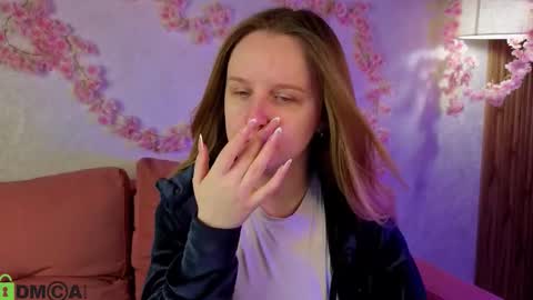 Snapshot of katrina_bail chatting on 28, 11, 2025 Katrina Bail online show from 28, 11, 2025