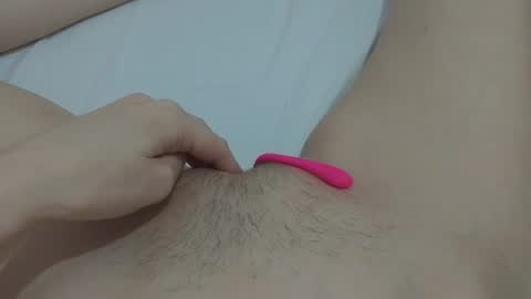 Snapshot of katrinna_arinna chatting on 9, 1, 2025 katrina dont forget to give me thumbs up online show from 9, 1, 2025