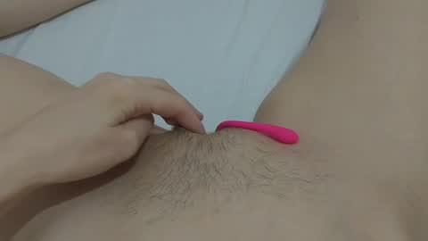 Snapshot of katrinna_arinna chatting on 15, 1, 2025 katrina dont forget to give me thumbs up online show from 15, 1, 2025