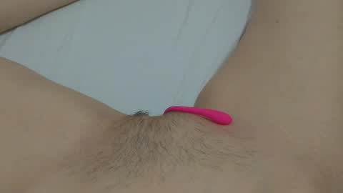 Snapshot of katrinna_arinna chatting on 21, 1, 2025 katrina dont forget to give me thumbs up online show from 21, 1, 2025