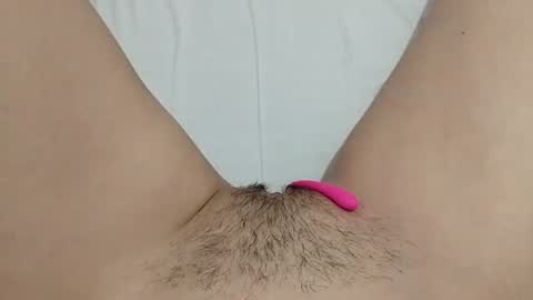 Snapshot of katrinna_arinna chatting on 12, 3, 2025 katrina dont forget to give me thumbs up online show from 12, 3, 2025