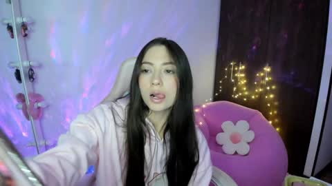 Snapshot of katrinrosex chatting on 9, 12, 2024 Katrin online show from 9, 12, 2024