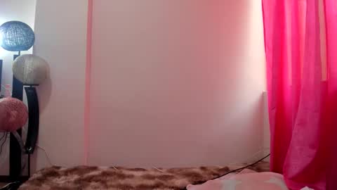 Snapshot of katrinrosex chatting on 26, 11, 2025 Katrin online show from 26, 11, 2025