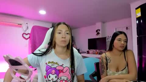 Snapshot of katrinrosex chatting on 15, 12, 2025 Katrin online show from 15, 12, 2025