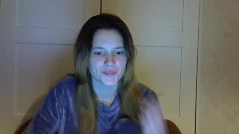Snapshot of katte_light chatting on 31, 5, 2026 katte light online show from 31, 5, 2026