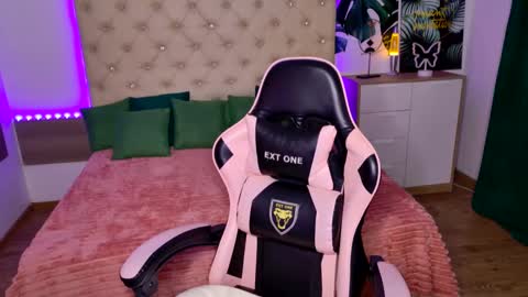 KattieSims online show from 8, 3, 2025