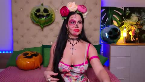 KattieSims online show from 31, 10, 2025