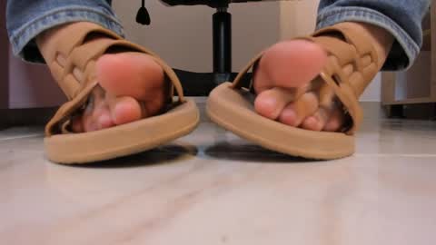 Katty online show from 14, 4, 2026