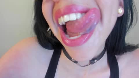 Katty online show from 4, 11, 2025