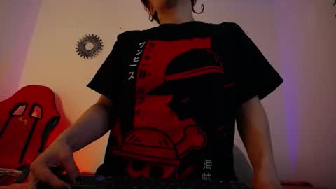 Snapshot of katy_van chatting on 17, 11, 2025 Katy Van online show from 17, 11, 2025