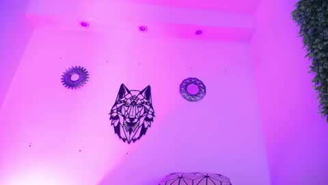 Snapshot of katy_van chatting on 26, 11, 2025 Katy Van online show from 26, 11, 2025