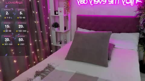 Snapshot of katyaneilson chatting on 12, 11, 2025 Kate online show from 12, 11, 2025