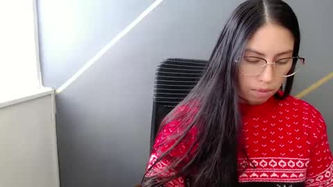 KATY online show from 4, 12, 2024