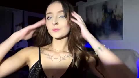 Snapshot of katydeliz chatting on 27, 10, 2025 katy deliz online show from 27, 10, 2025