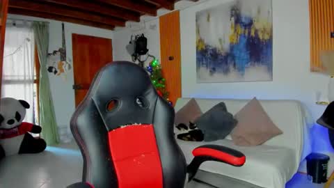 Snapshot of katydeliz chatting on 7, 11, 2025 katy deliz online show from 7, 11, 2025