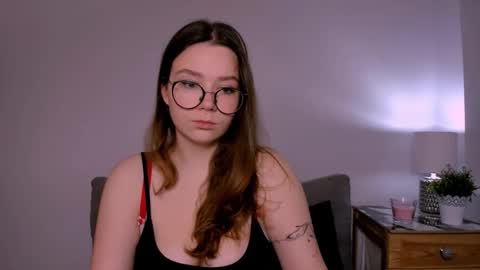 Snapshot of katygentle chatting on 28, 11, 2025 Katy online show from 28, 11, 2025