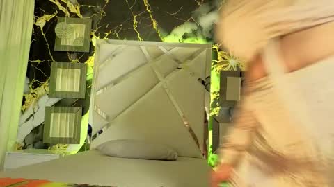 Snapshot of katyhornymilfsexy chatting on 28, 11, 2025 katy online show from 28, 11, 2025