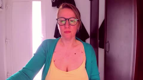 Katy online show from 14, 4, 2026