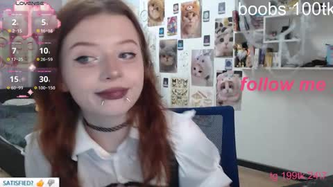 Snapshot of kawaii_angell chatting on 13, 10, 2025 anfisa online show from 13, 10, 2025