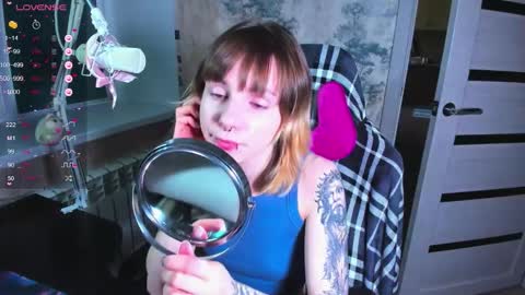 Kira-chan  online show from 17, 11, 2025